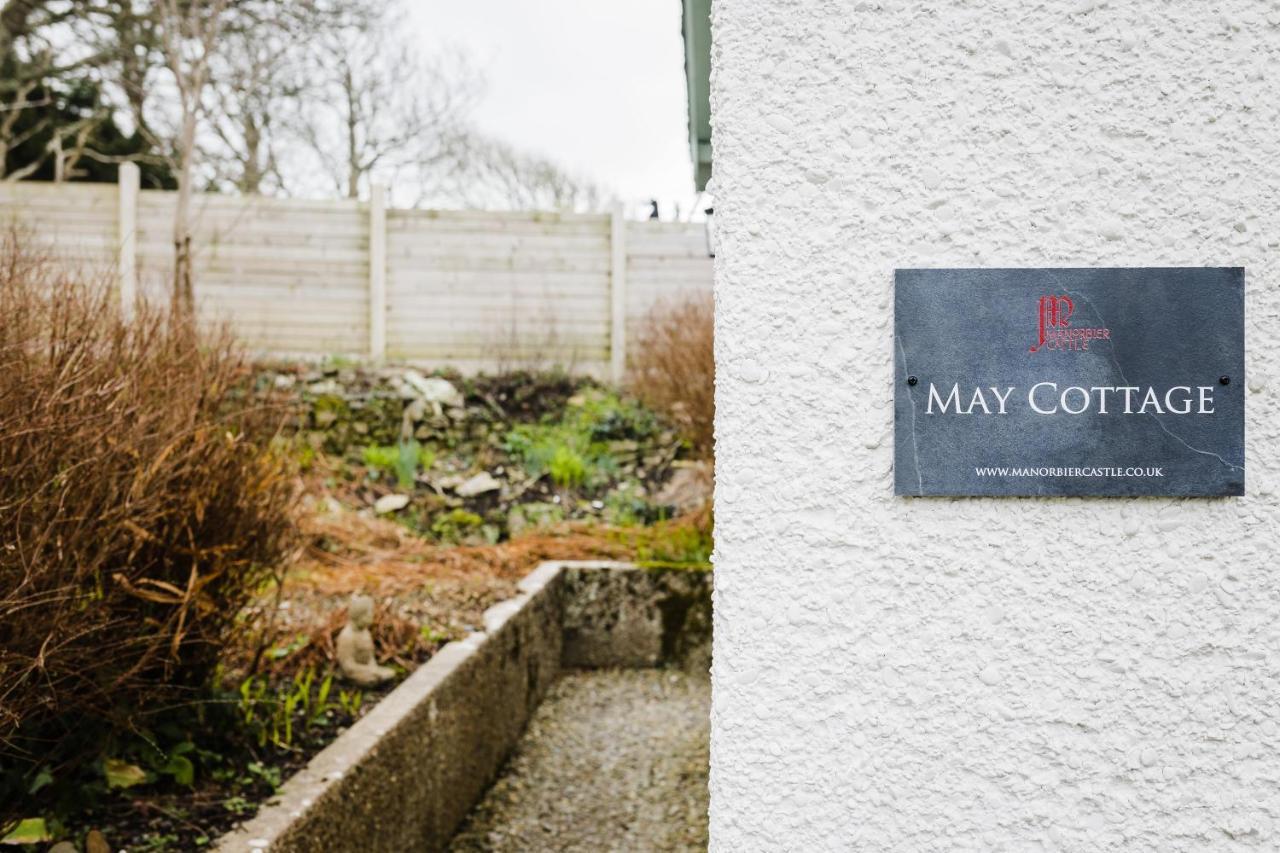 May Tree Cottage Manorbier 5 Mins From The Beach Sleeps 4 מראה חיצוני תמונה